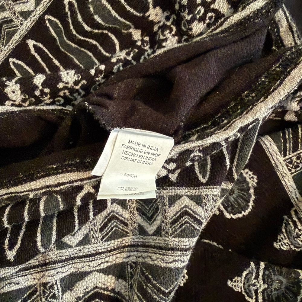 Lucky Brand Black & Beige Blouse, size small - Picture 5 of 6